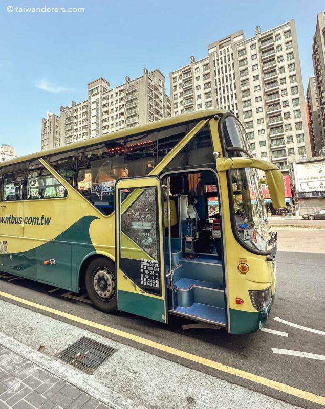 Taichung Gancheng Bus Station Sun Moon Lake shuttle bus - how to get to Sun Moon Lake