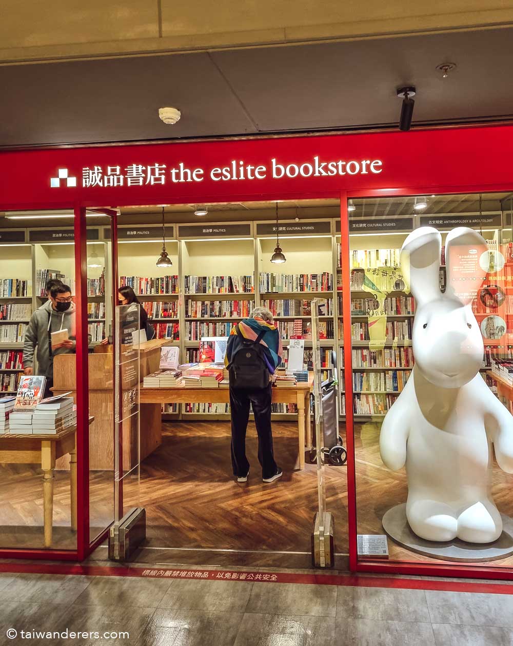 Eslite Bookstores - Taiwan’s Most Beautiful Department Stores ...