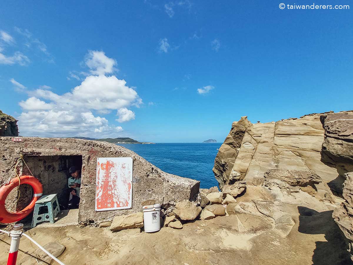 Taiwan Capybara Rock in Shen’ao (Formerly Elephant Trunk Rock ...