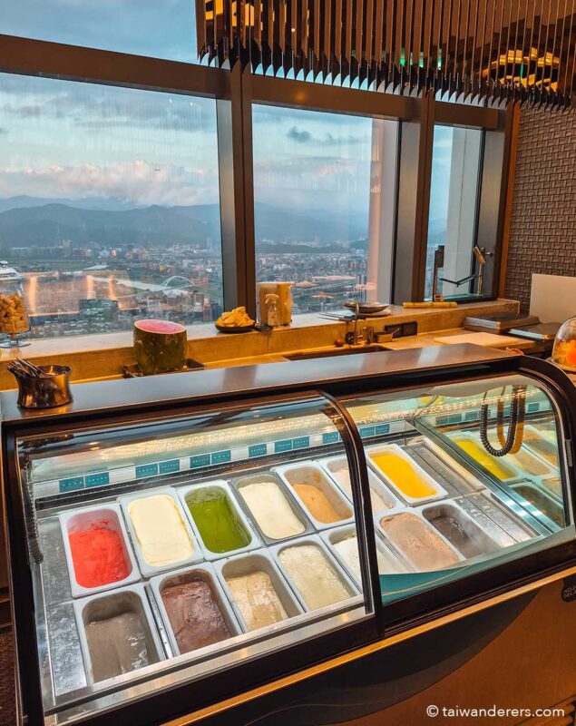 INPARADISE Breeze Xinyi Branch Taipei buffet