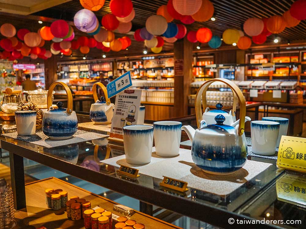 HOHOCHA – Taiwan Sun Moon Lake Black Tea Factory 喝喝茶 itinerary