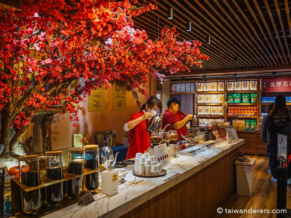 HOHOCHA tea - Taiwan Sun Moon Lake Black Tea Factory 喝喝茶