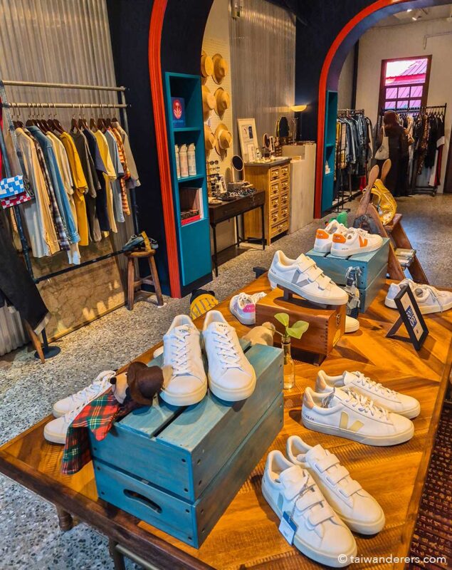 House of Story Wear ๆฐธ็บ็พ่ฒจ Taipei