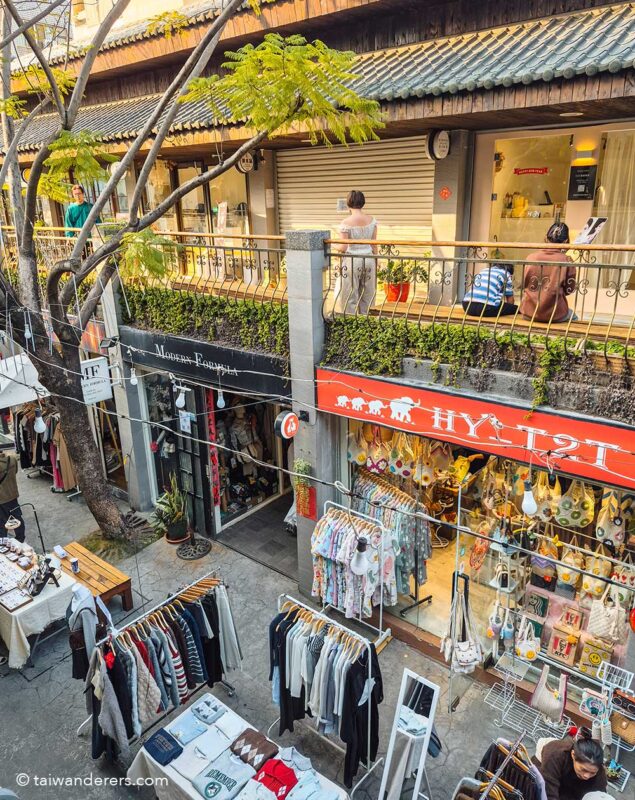 Yizhong Shopping Area taichung