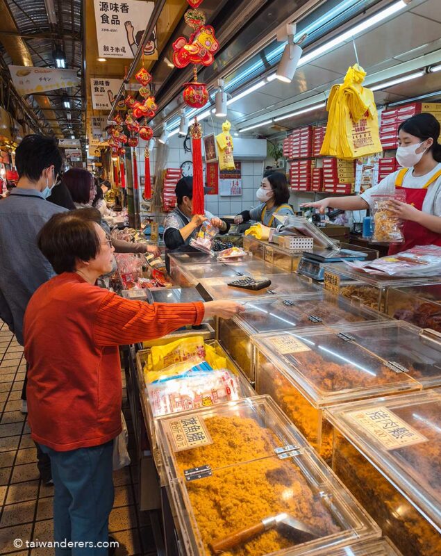 Dongsanshui Street Market and Xinfu Market wanhua Taipei
