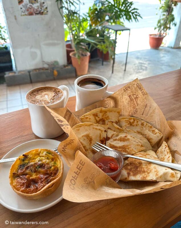 Cando Quiche Cafe