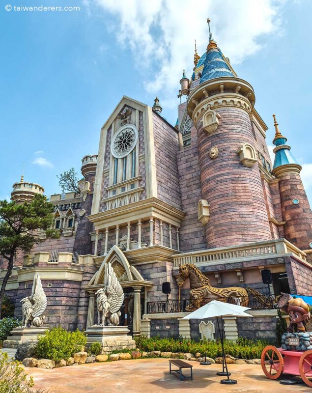 Otherworld Fantasy Castle Chiayi 歐樂沃築夢城堡 - Taiwan’s Disney Castle