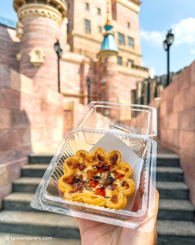 bakery at Otherworld Fantasy Castle Chiayi 歐樂沃築夢城堡 - Taiwan’s Disney Castle
