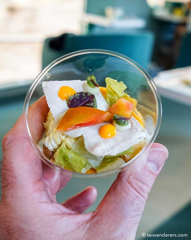 Haifeng Train - Taiwan's Dessert-themed Luxury Train (Sea Breeze) -Pork tenderloin, edamame, and pumpkin chicken broth puree