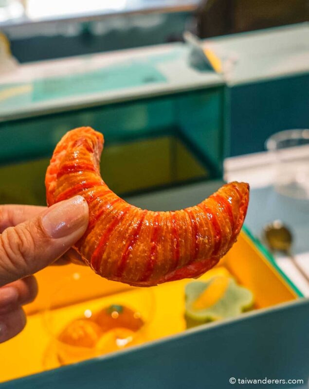 Haifeng Train - Taiwan's Dessert-themed Luxury Train (Sea Breeze) -Croissant with red wine poached plum filling