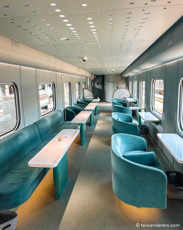 Haifeng Train - Taiwan's Dessert-themed Luxury Train (Sea Breeze)