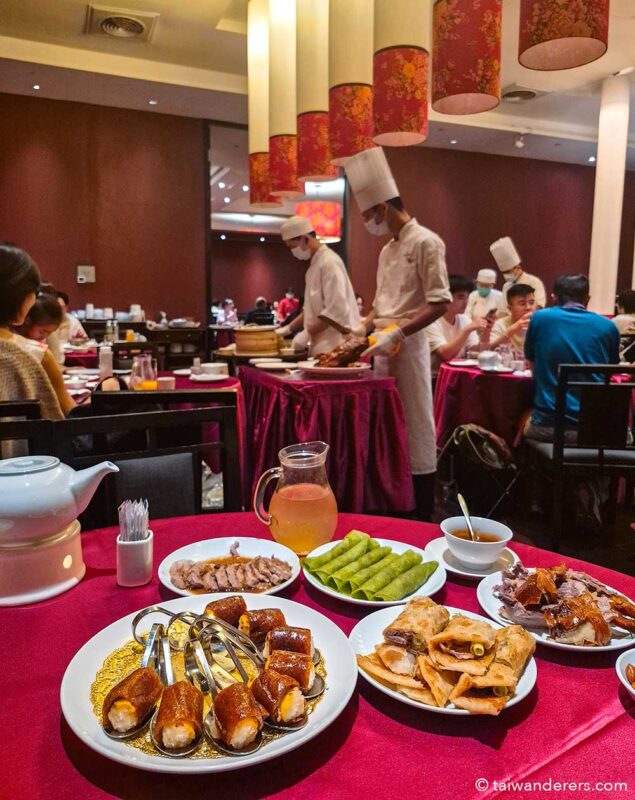 Silks Place Yilan red lantern duck restaurant