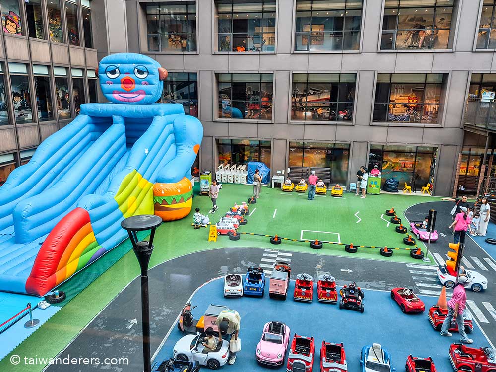 Silks Place Yilan hotel. Fantasy Castle for kids