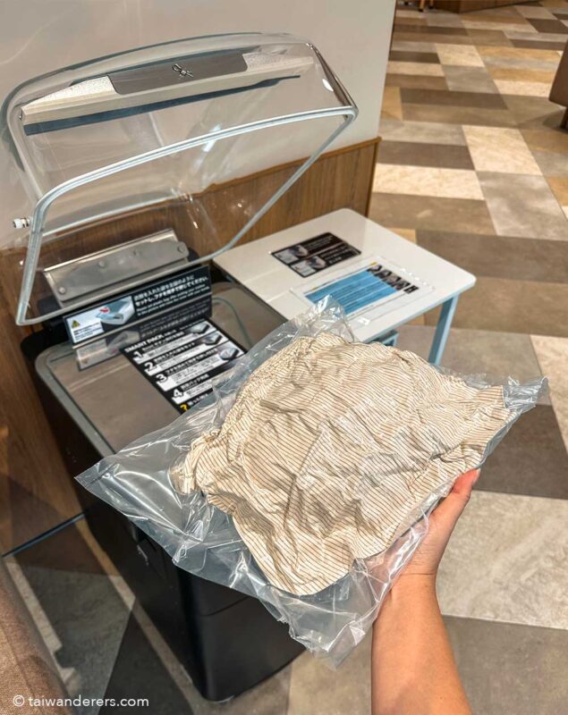 Vacuum packing machine at SOTETSU GRAND FRESA Taipei Ximen hotel